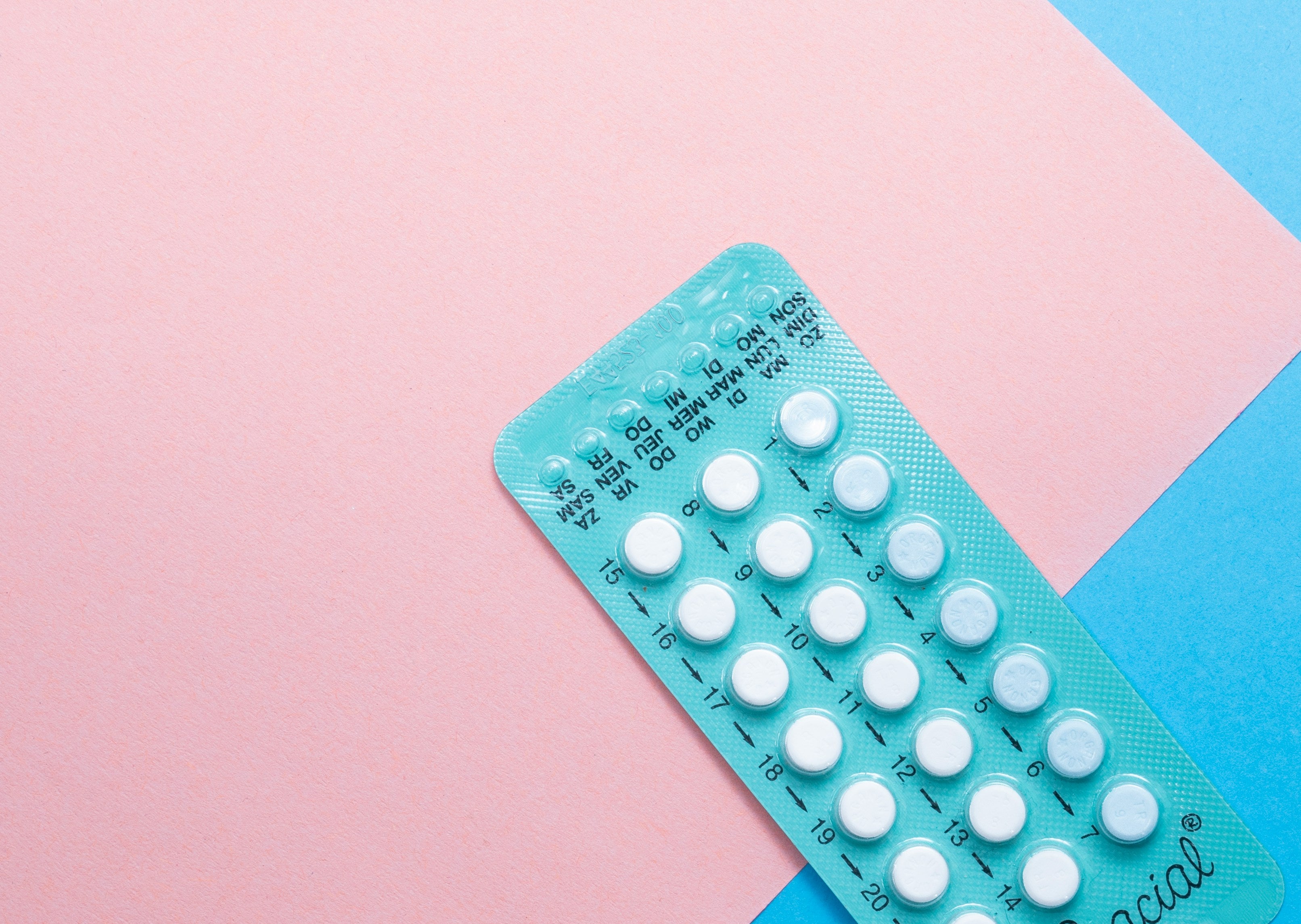 Can I Put Birth Control in a Pill Organizer? Choosing the Right Birth Control Pill Case