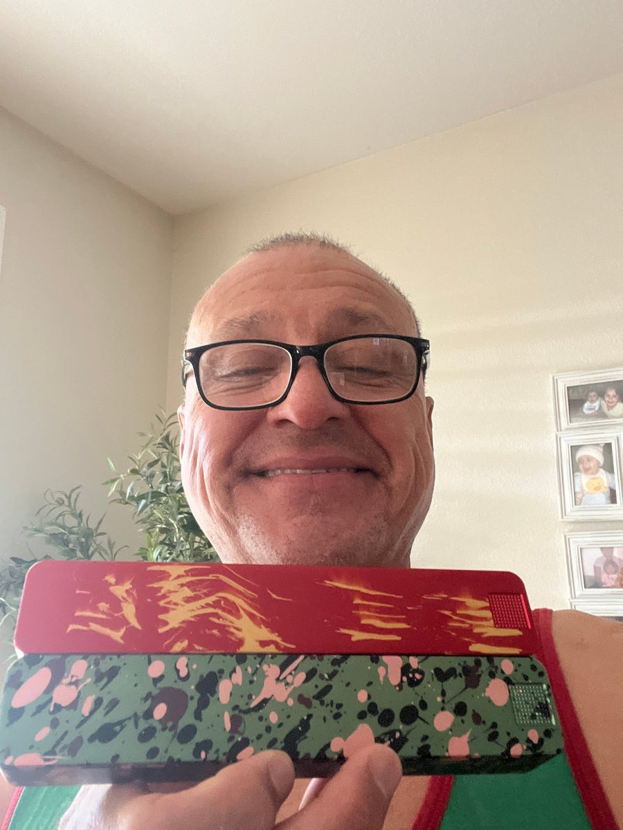 Customer photo of a Dancing Dragon case, review by Martin F.